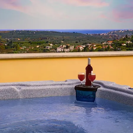 Βίλα Erontas - Private Heated Jacuzzi *