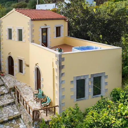Erontas - Private Heated Jacuzzi Villa